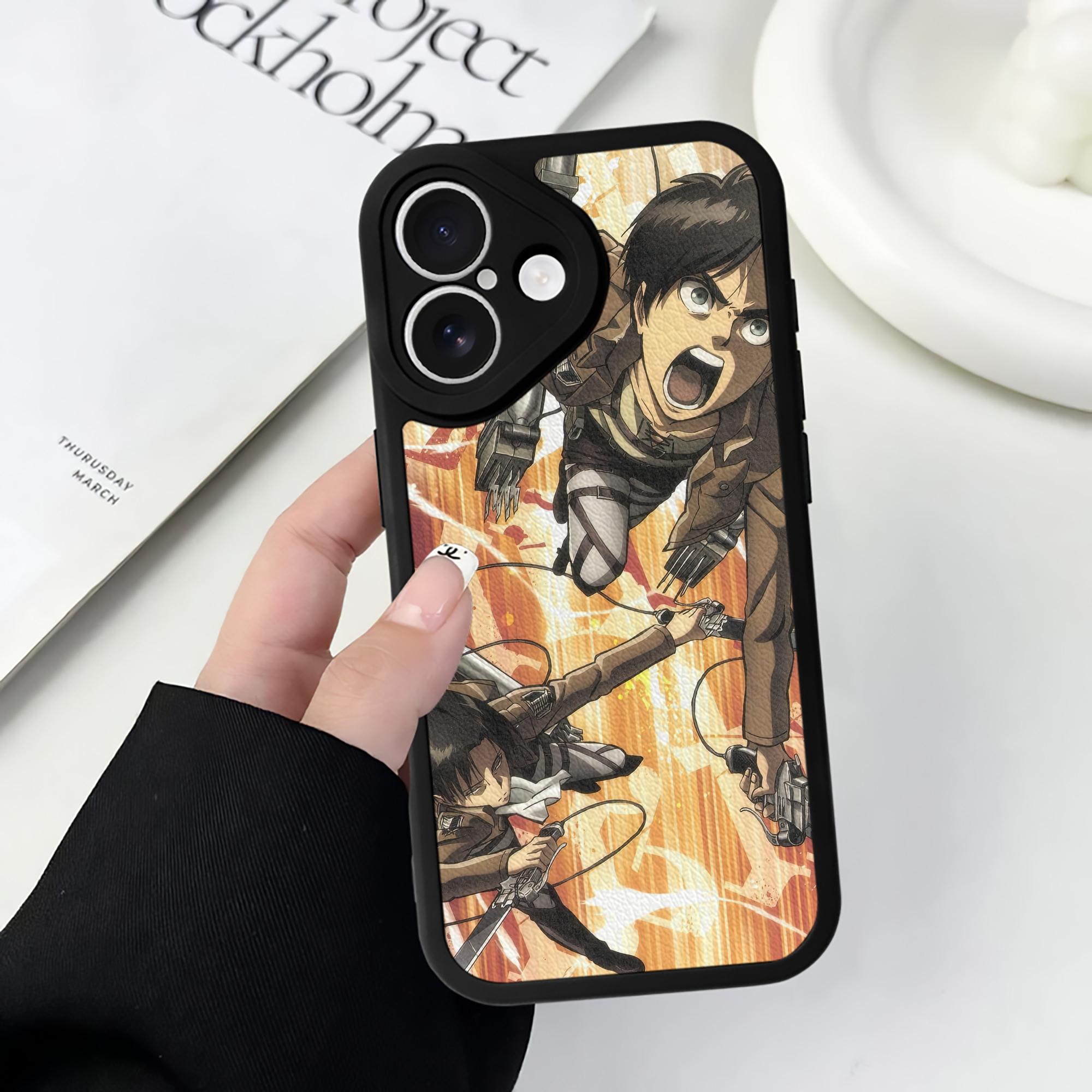 （画像用） 進撃の巨人 Attack on Titan 【iPhone 16シリーズ対応】シリコンスマホケース（レザー調） 材質：シリコン